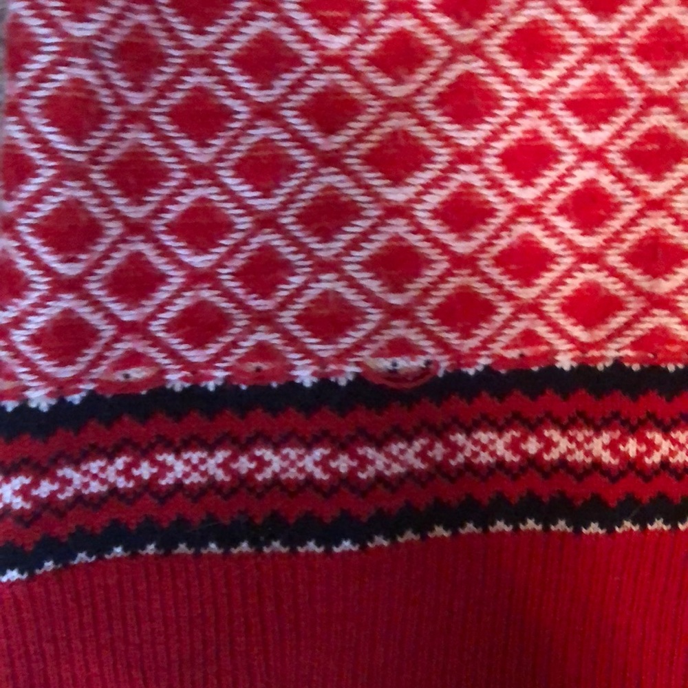 LAST CALL Joe Fresh sweater